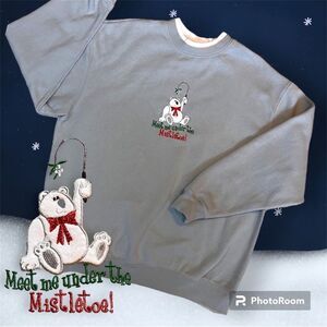 Vintage MCCC Sportswear gray XL mistletoe bear Christmas sweatshirt